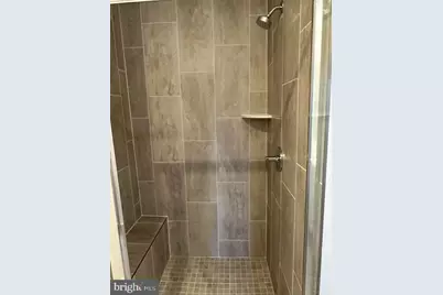 11256 Bunsen Street, Reston, VA 20190 - Photo 7