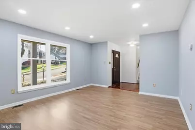 7594 Woodstown Drive, Springfield, VA 22153 - Photo 7