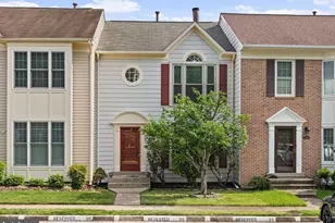 5248 Stoney Branch Ct, Centreville, VA 20120 - Photo 1