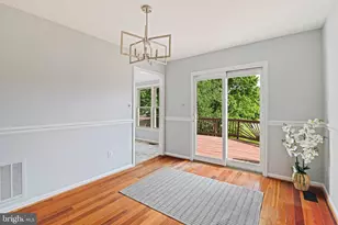 5248 Stoney Branch Ct, Centreville, VA 20120 - Photo 9