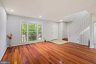 5248 Stoney Branch Ct, Centreville, VA 20120 - Photo 5