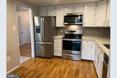 7384 Jiri Woods Court, Springfield, VA 22153 - Photo 9