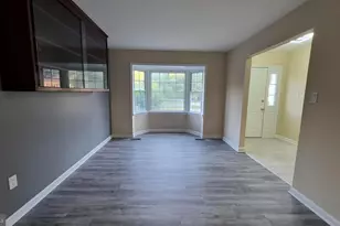 7106 Snug Harbor Ct, Alexandria, VA 22315 - Photo 5