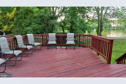 7106 Snug Harbor Court, Alexandria, VA 22315 - Photo 33