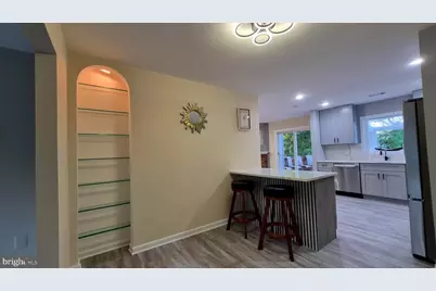 7106 Snug Harbor Court, Alexandria, VA 22315 - Photo 11