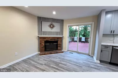7106 Snug Harbor Court, Alexandria, VA 22315 - Photo 15