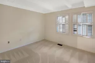 11172 Glade Dr, Reston, VA 20191 - Photo 19
