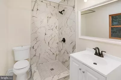 11172 Glade Drive, Reston, VA 20191 - Photo 35