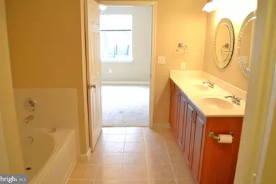 12921 Centre Circle #301, Herndon, VA 20171 - Photo 9