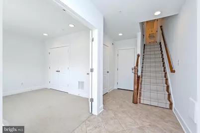 8337 Looking Glass Way, Fairfax, VA 22031 - Photo 9