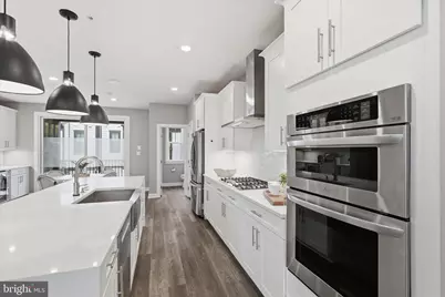 213 Market Square NW #19, Vienna, VA 22180 - Photo 19