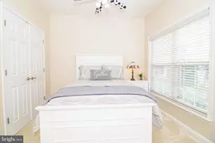 2460 Cypress Green Ln, Herndon, VA 20171 - Photo 37