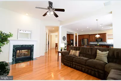 2460 Cypress Green Lane, Herndon, VA 20171 - Photo 13