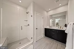 1734 McKenna Point Dr, McLean, VA 22102 - Photo 15