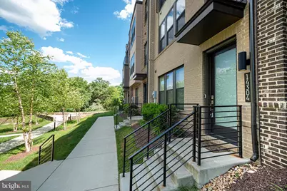 14304 Beckett Glen Circle, Chantilly, VA 20151 - Photo 13