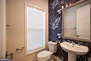 14304 Beckett Glen Cir, Chantilly, VA 20151 - Photo 39