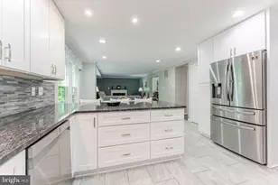 6600 Crayford St, Burke, VA 22015 - Photo 11