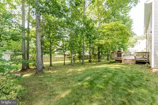 6600 Crayford St, Burke, VA 22015 - Photo 49
