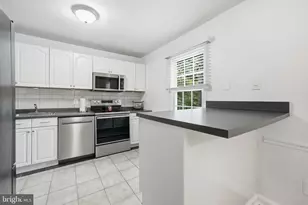 8260 Getty Ct, Springfield, VA 22153 - Photo 11