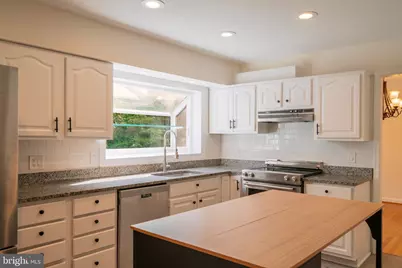 9300 Allwood Court, Alexandria, VA 22309 - Photo 15