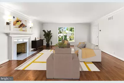 6294 Dunaway Court, McLean, VA 22101 - Photo 3