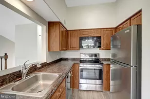 3152 Covewood Ct, Falls Church, VA 22042 - Photo 7