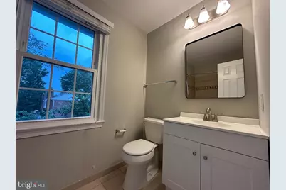 10152 Village Knolls Court, Oakton, VA 22124 - Photo 21