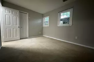 10152 Village Knolls Ct, Oakton, VA 22124 - Photo 39