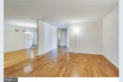7220 Vistas Lane, McLean, VA 22101 - Photo 11