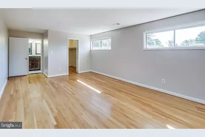 7220 Vistas Lane, McLean, VA 22101 - Photo 17