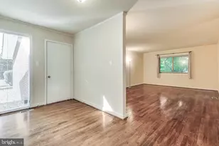 7220 Vistas Ln, McLean, VA 22101 - Photo 11