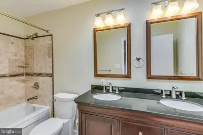 7220 Vistas Lane, McLean, VA 22101 - Photo 19