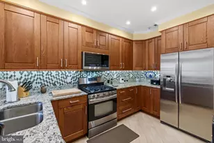 1855 Stratford Park Pl, Reston, VA 20190 - Photo 9