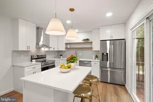 12312 Coleraine Ct, Reston, VA 20191 - Photo 15