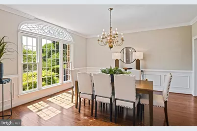 11366 Seneca Knoll Drive, Great Falls, VA 22066 - Photo 11