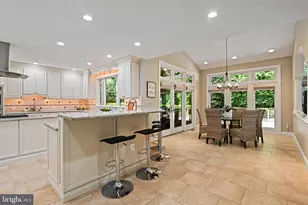 11366 Seneca Knoll Dr, Great Falls, VA 22066 - Photo 19
