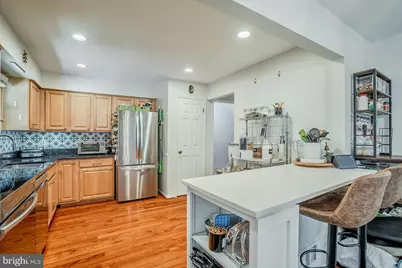 5908 Roberts Common Court, Burke, VA 22015 - Photo 9