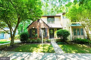5908 Roberts Common Ct, Burke, VA 22015 - Photo 1