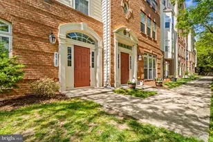 5725 Callcott Way, Alexandria, VA 22312 - Photo 3