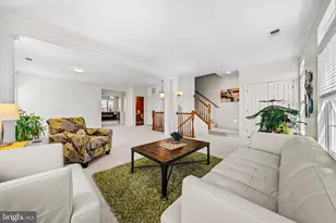 5725 Callcott Way, Alexandria, VA 22312 - Photo 7