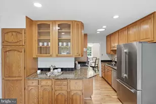 5600 Farmwood Ct, Alexandria, VA 22315 - Photo 11