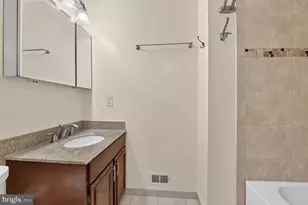 2986 Borge St, Oakton, VA 22124 - Photo 17