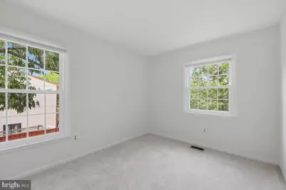 7276 Larrup Court, Alexandria, VA 22315 - Photo 17