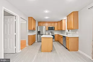 2004 Gallows Tree Ln, Vienna, VA 22182 - Photo 17