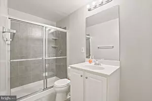 2004 Gallows Tree Ln, Vienna, VA 22182 - Photo 25
