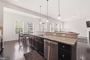 7311A Hayfield Rd, Alexandria, VA 22315 - Photo 15