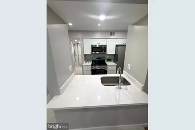5816 Royal Ridge Drive #P, Springfield, VA 22152 - Photo 7