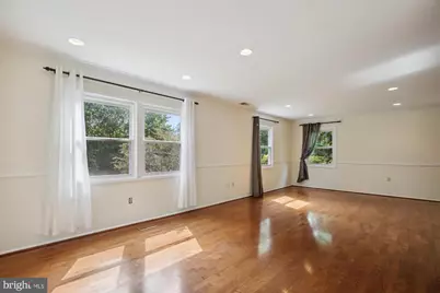 4607 Marshall Hall Lane, Fairfax, VA 22033 - Photo 9