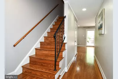 9222 Bailey Lane, Fairfax, VA 22031 - Photo 11