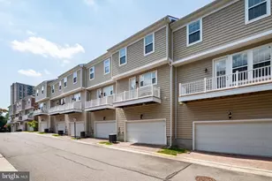 2046 Blunt Lane, Alexandria, VA 22303 - Photo 41